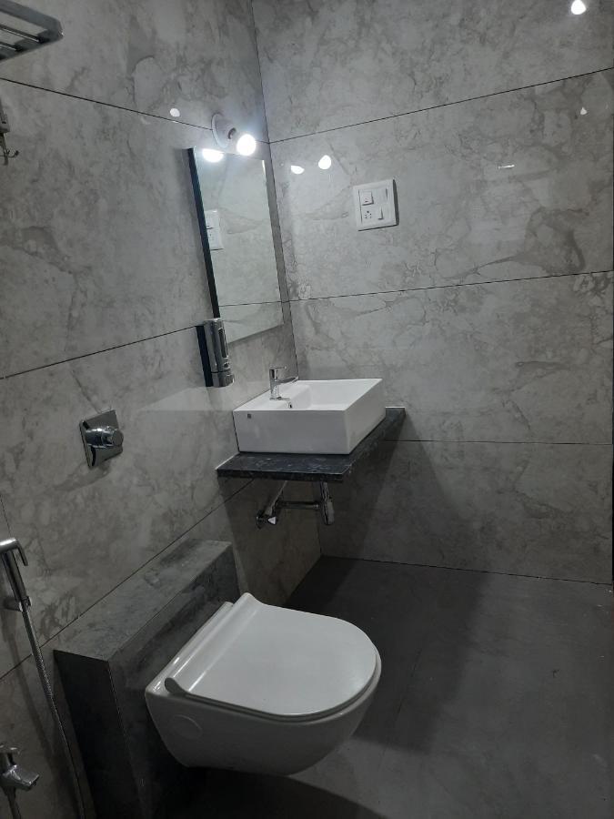 Raapan Beach Resort Mālvan Εξωτερικό φωτογραφία